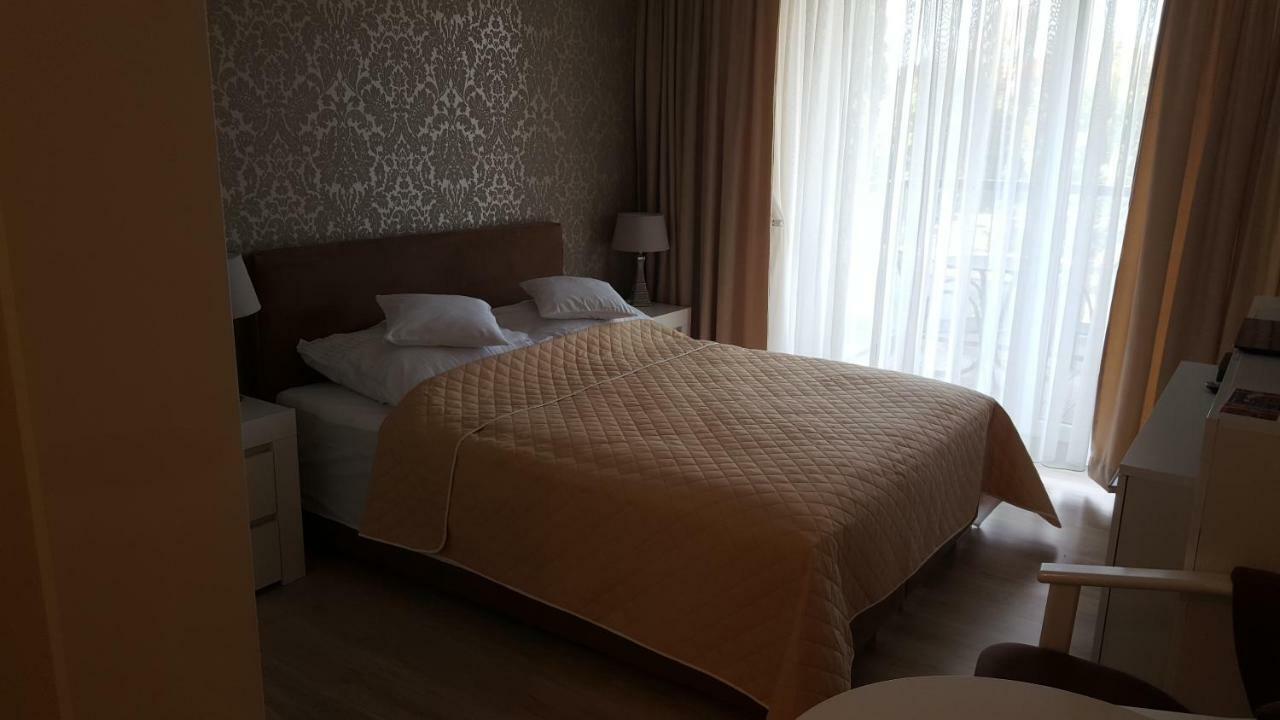 Wroclaw Apartamenty Kepa Mieszczanska Eksteriør billede