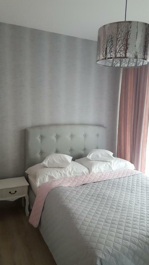 Wroclaw Apartamenty Kepa Mieszczanska Eksteriør billede